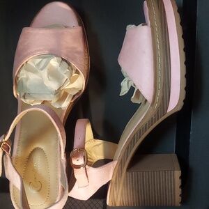 Pink Suede Platform Sandal by Comfort Est. 1946 Sz. 12